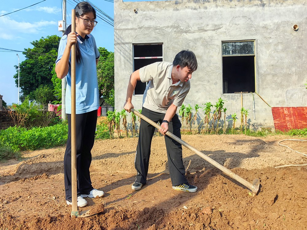 韶关孩子叛逆教育培训基地联系电话与择校指南